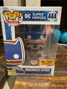 Funko Gingerbread Batman Glitter Figure - Blue & Gold